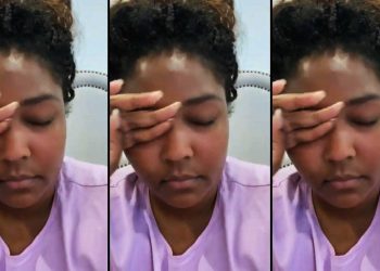 Lizzo Wipes Away TEARS Talking About Finding 'Hope' Amid Ongoing Protests
